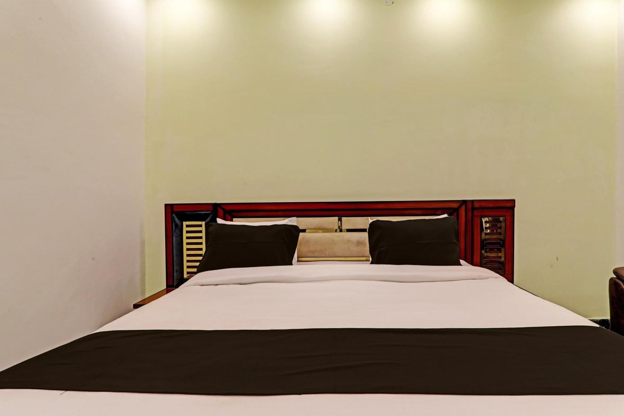 Hotel O Awadh International Bela Pratapgarh Ngoại thất bức ảnh