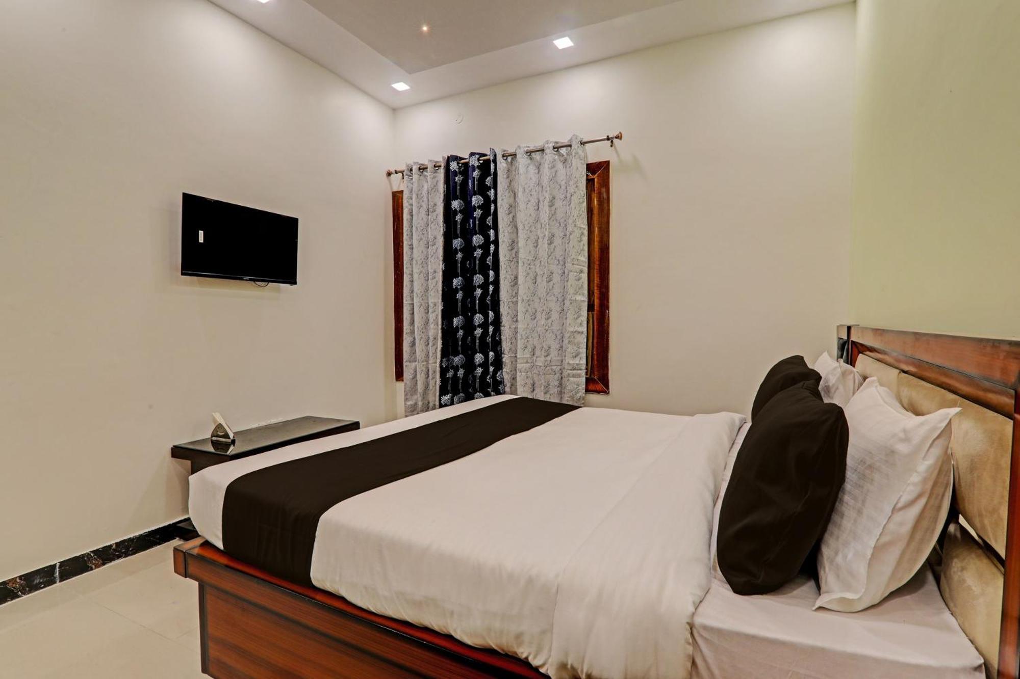 Hotel O Awadh International Bela Pratapgarh Ngoại thất bức ảnh